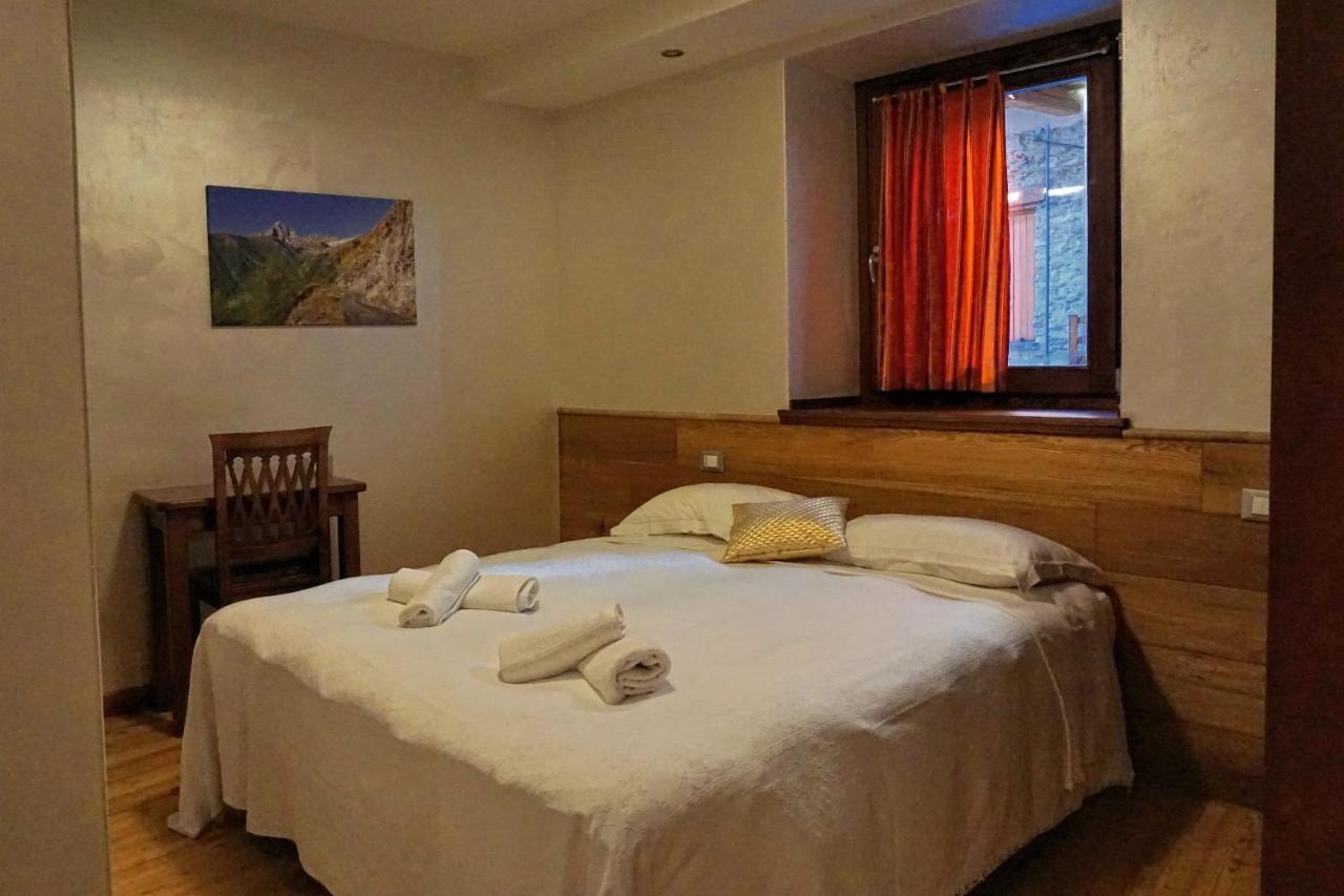 Pensione Albergo Diffuso Ceaglio Valle Maira Marmora Exterior photo